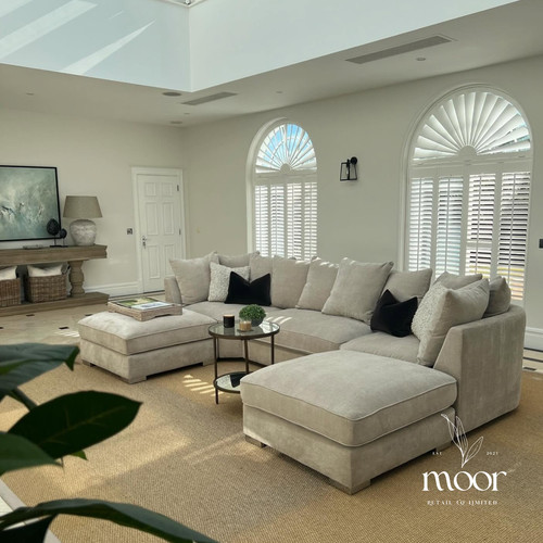 Bishop shaped croner sofa - u,